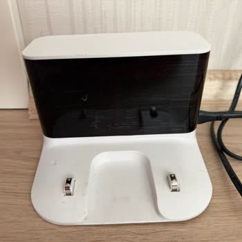 Yazılım Güncellemesi Sonrası Robot Süpürge Çalışmıyor, Servis Geri Dönüşü Sağlamıyor