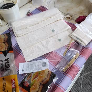 Küflü Yufka Üzerine Sağlık Endişesi Ve İade Talebi