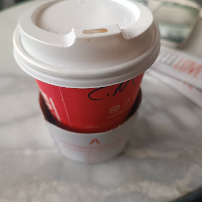 Bahçelievler Columbia Şubesindeki Baristanın Alaycı Ve Kırıcı Tavrı