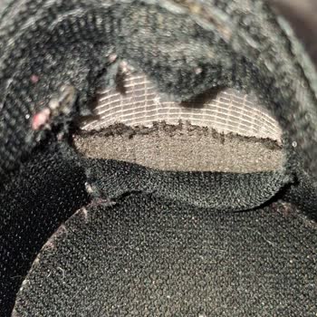 Converse Ayakkabım 7 Ayda Astar Açıldı Ve Kauçuk Döküldü: Değişim İstiyorum