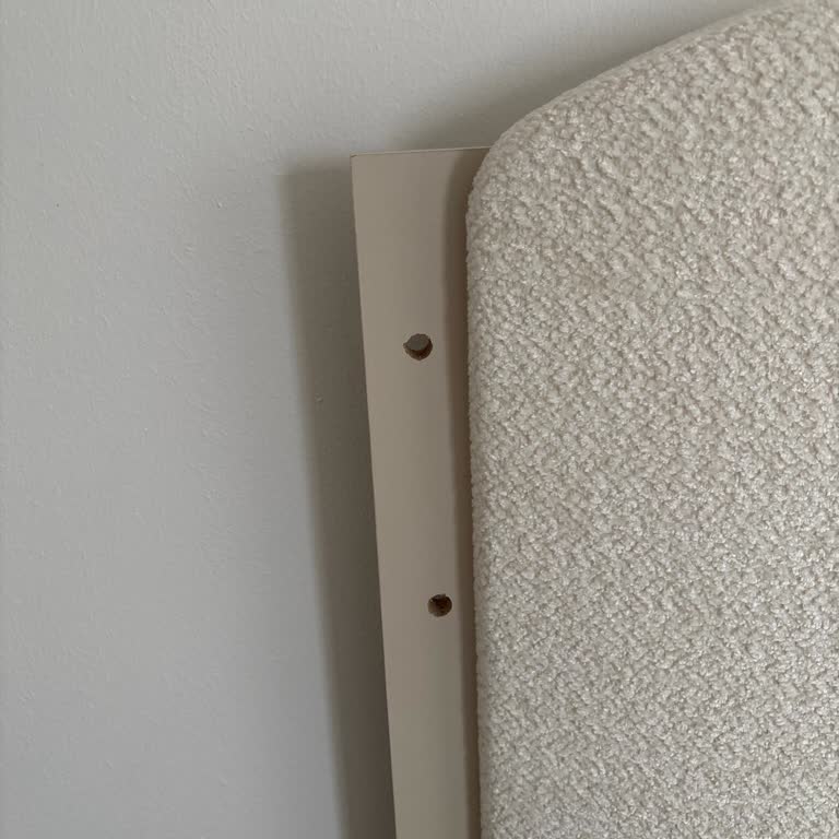 Teslim Edilmeyen Yatak Başlığı Işıkları 1 Yıldır Eksik, Müşteri Mağdur