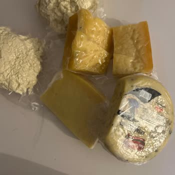 Kars Metin Bey Yöresel Pazar Tamamının Bayat Ve Tüketilemeyecek Derecede Kötü Durumda Olması