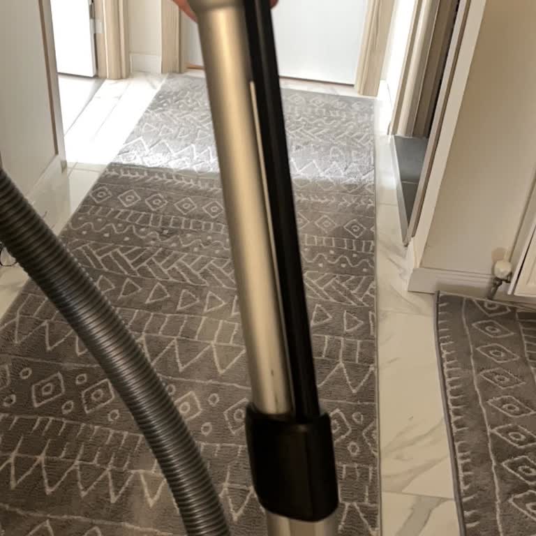 Philips Süpürgenin Ayarlanabilir Boru Kapanıyor, Garanti Kapsamında Parça Değişimi İstiyorum