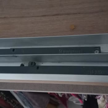 Gardırop Kapak Mekanizmasındaki Aşınma Ve Yedek Parça Sağlanamaması