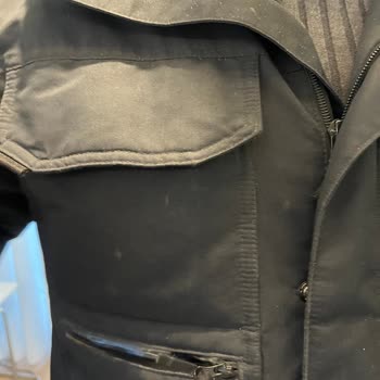 Renk Solması Ve Garanti Bilgisizliği Nedeniyle Columbia Montunun Değişimi Talebi