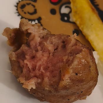 Çocuk Menüsü Köftesi Çiğ Çıktı, Hijyen Aksi