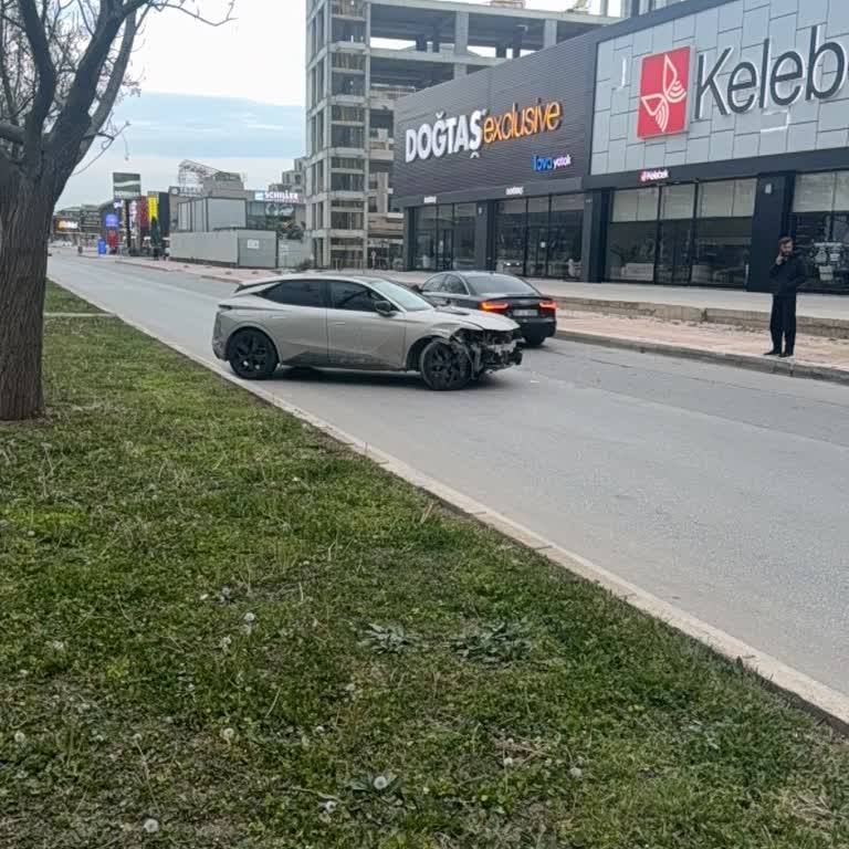 Quick Sigorta'dan Yol Yardımı Ve Çekici Hizmetinde Gecikme Ve Mağduriyet