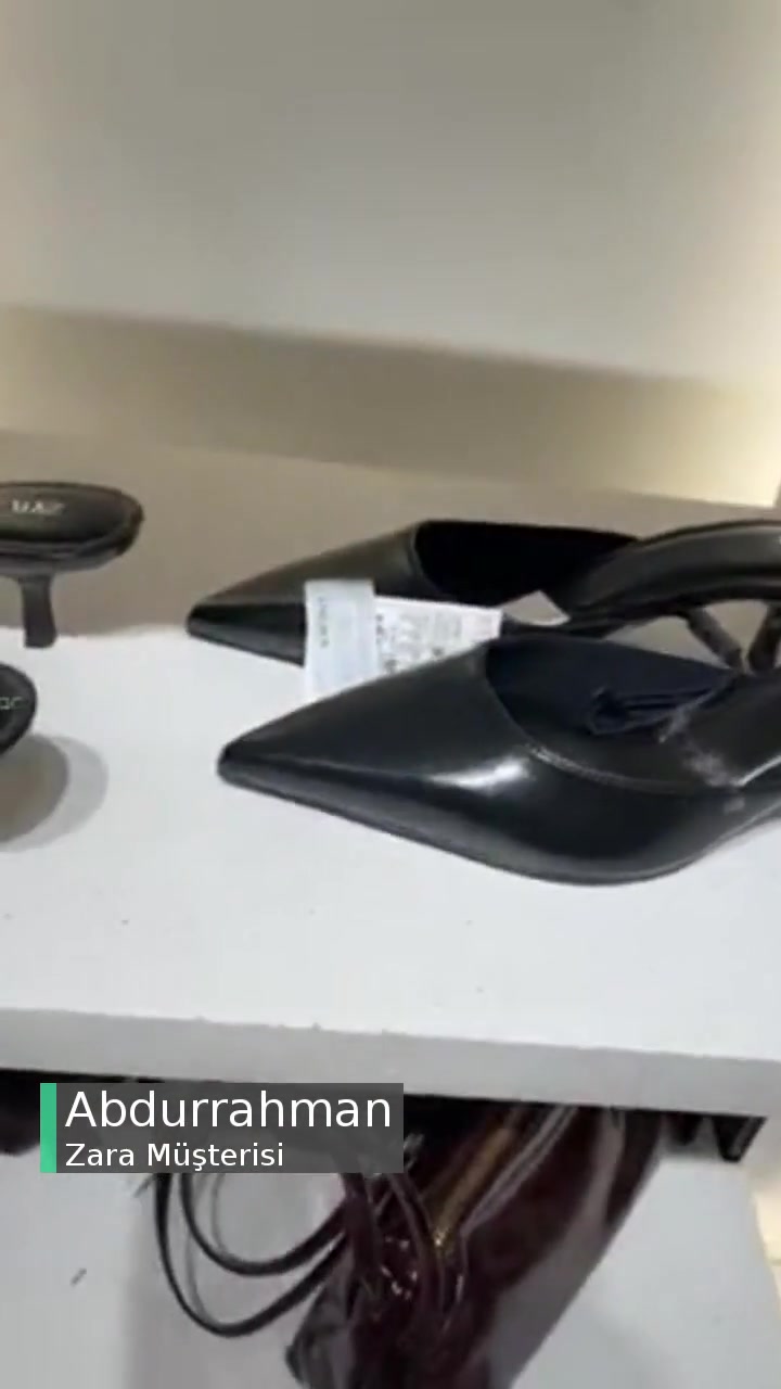 Zara Mağaza Kirliliği Ve Çalışanların Umursamazlığı! videonun kapak resmi