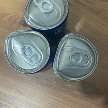 Şok Market’te Satın Alınan Pepsi Kutu Üzerinde Şişkin Kapak Ve Hasarlı Yanlar