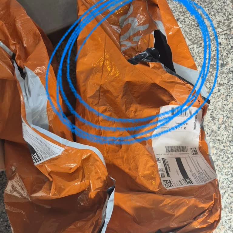 Hepsiburada’da Açık Kargo Ve Eksik Ayakkabı Teslimatı İçin Acil Çözüm Talebi