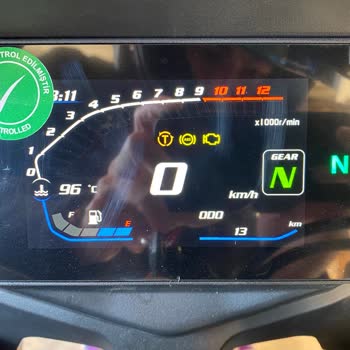 Yeni M250R Motosikletimde Çizik, Yağ Kaçaklı Ve Sıfır Km Sorunlarıyla Hatasız Değişim İstiyorum