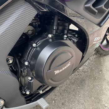 Yeni M250R Motosikletimde Çizik, Yağ Kaçaklı Ve Sıfır Km Sorunlarıyla Hatasız Değişim İstiyorum