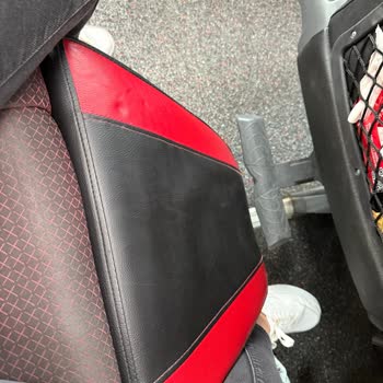 Ayak Uzatma Aparatı Arızalı Ve Ekran Sistemleri Çalışmayan Otobüste Hizmet Eksikliği