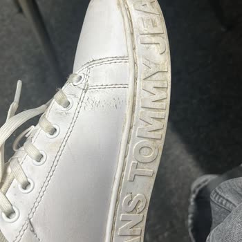 Orijinal Belgeli Ayakkabının 6 Ay İçinde Çatlaması Ve İnceleme Reddi Mağduriyeti