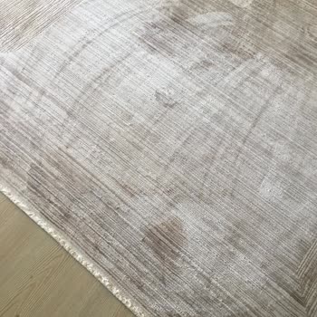 Ayıplı Halıdaki İplik Çıkmaları Ve Ayak İzleri Nedeniyle Değişim Ve İade Talebi