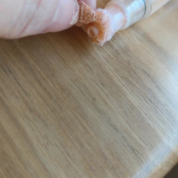 Nivea Göz Altı Kremi Ucundaki Sert Plastik Parça Cildimi Çizdi Ve Müşteri Hizmetine Ulaşamıyorum
