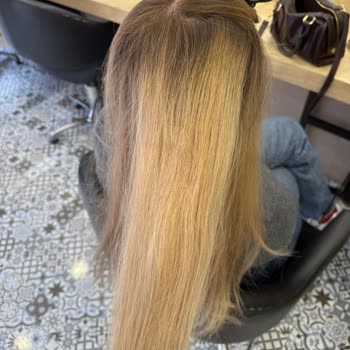 Uğurcan & Şahin Hair Stüdyo Diplerimi De Boyayıp Saçımı Pembe Bir Renge Çevirdiler