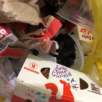 Yırtık Poşette Gelen Popeyes Siparişi Hijyen İhlali
