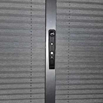 Yağmurda Su Sızdıran Cam Balkon Ve Kırık Aparatlar İçin Ücretsiz Onarım Talebi