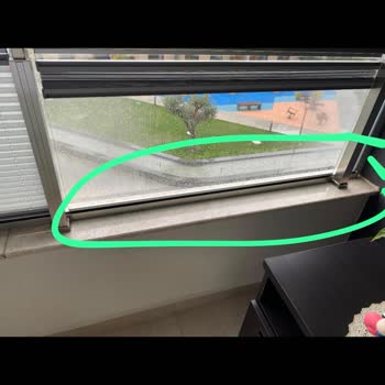 Yağmurda Su Sızdıran Cam Balkon Ve Kırık Aparatlar İçin Ücretsiz Onarım Talebi