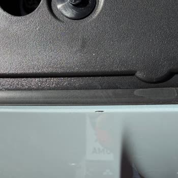 Yeni BMW 420i Tesliminde Boya Kalkması Ve Eksik Hoparlör Logosu Nedeniyle Hayal Kırıklığı