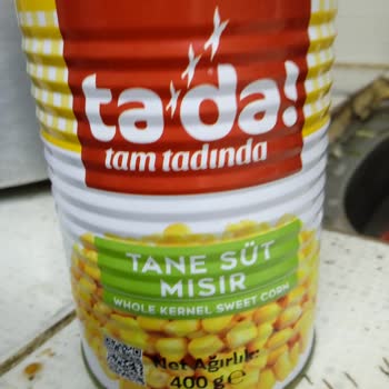 Tada Mısır Konservesinin İçinden Siyah Bir Kurtçuk Çıktı