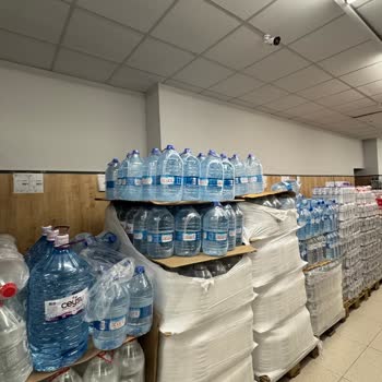 A101 Serik Mağazasında Hijyen, Düzen Ve Personel Eksikliği