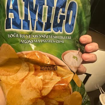 Şok Market Amigo Cipsinde Hamam Böceği Bulunması Sağlık Endişesi Yaratıyor