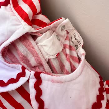 Kırmızıya Dönen Bebeğim İçin Alınan Kıyafetlerin Ayıplı Çıkması Ve İade Talebi