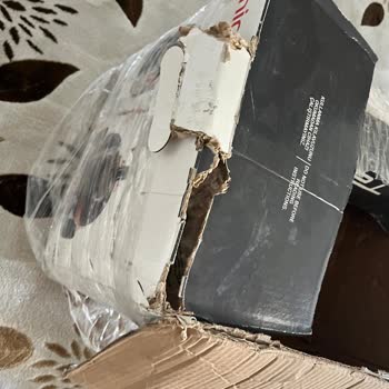 Arnica Tesla Süpürge Paslı Ve Eksik Parçalı, Ücret İadesi Sağlanmadı