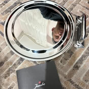 Karaca Tencere Takımının Bir Kapağının Kırık Olduğunu Gördük