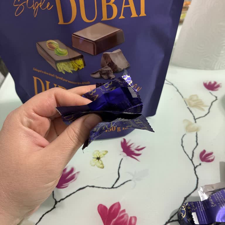 Yanıltıcı Görsel Ve Boş İçerikli Çikolata Paketi Şikayeti