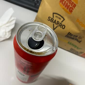 Burger King Siparişimde Yanık Burger, Dağılmış Patates Ve Geciken Teslimat