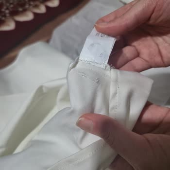 Zara'dan Aldığım Elbiselere Gelen Defolu Durum Ve Mağduriyetim