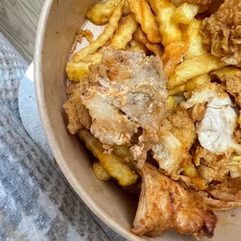 Çiğ Ve Yanmış Tavuk, Kalitesiz Sipariş İçin Ücret İadesi Talebi