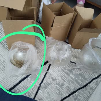 Kırık Avize Ve Geciken Geri Ödeme