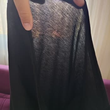 LCW’den Aldığım Siyah T-Shirt Kalitesiz Ve Şeffaf, İade/Değişim İstiyorum