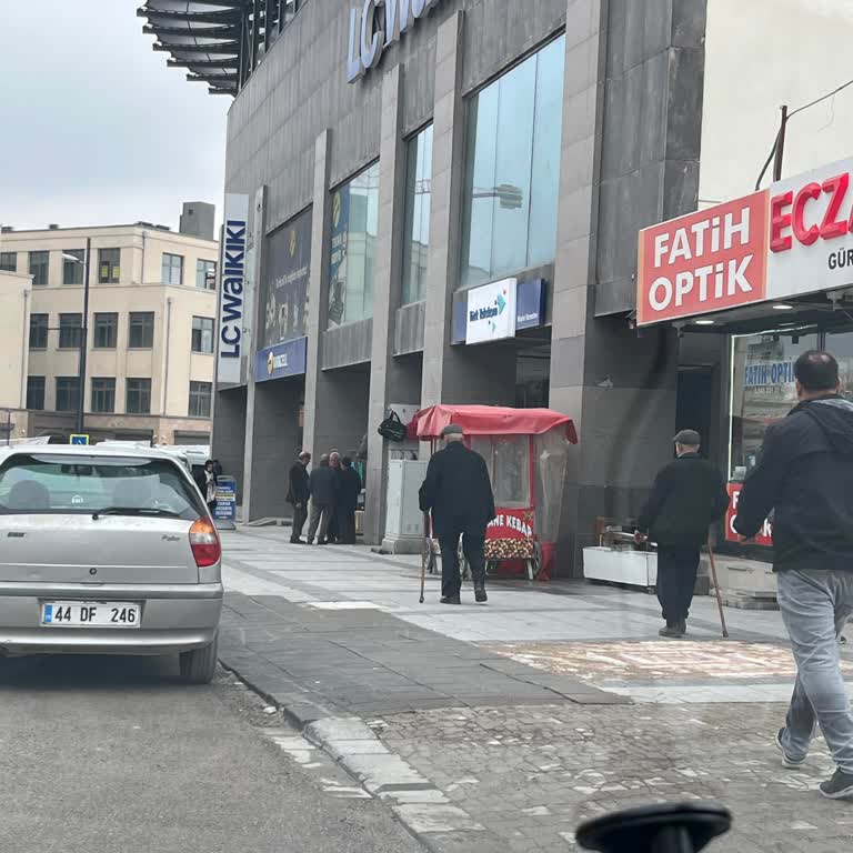 Sıra Numaram Atlandı, Saygısız Tutumla Karşılaştım