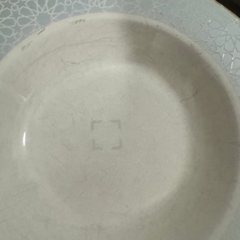Karaca Yemek Takımında Çizilme Ve Garanti Belgesi Eksikliği