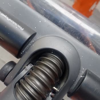 Philips Dikey Süpürge Başlığı Garanti Kapsamında Değiştirilmesi Gerekiyor