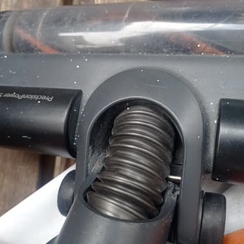 Philips Dikey Süpürge Başlığı Garanti Kapsamında Değiştirilmesi Gerekiyor