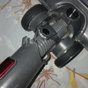 Fakir Innovator X7272 Süpürge Parçaları Kırıldı Performans Düşük Ve Ücretsiz Değişim Talebi