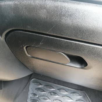 Servis Aracımı Hasarlı Teslim Etti, Çizik Ve Döşeme Deformasyonu Onarılmadı