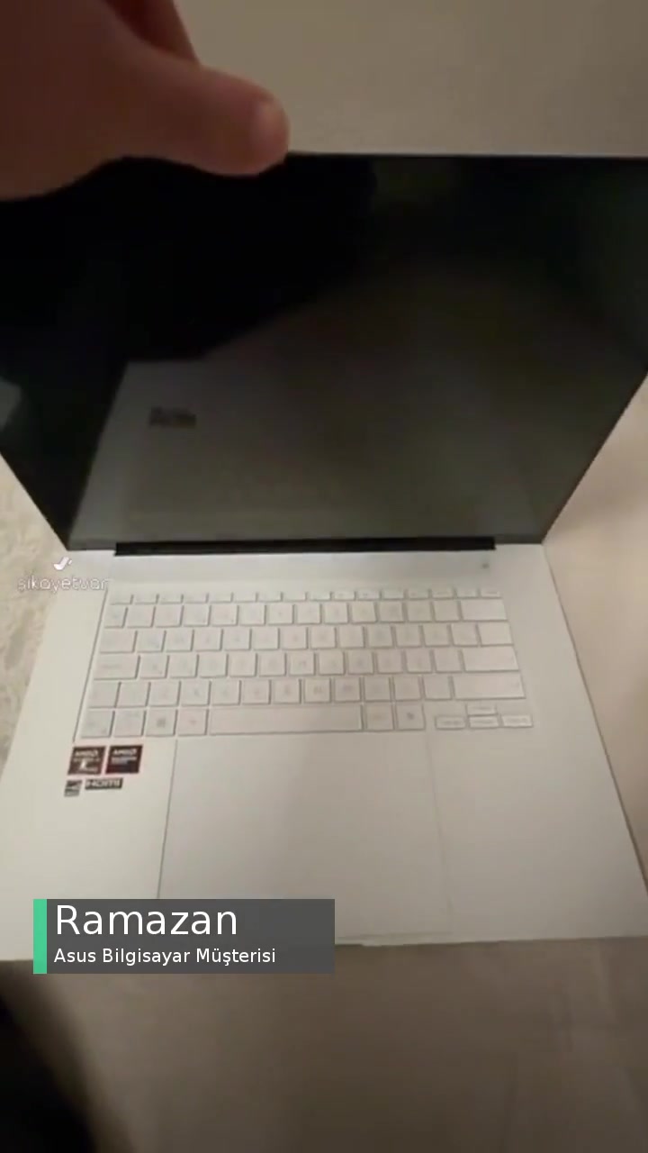 Asus Zenbook S16 Garanti Problemi! videonun kapak resmi