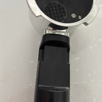 Alınan Kahve Makinesi Kırık Ve Eksik Parçalarla Geri Döndü, Şartsız İade İstiyorum