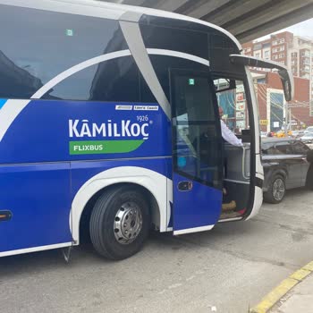 Kırmızı Işıkta Bırakılan Otobüs Çocuğumun Hayatını Tehlikeye Attı