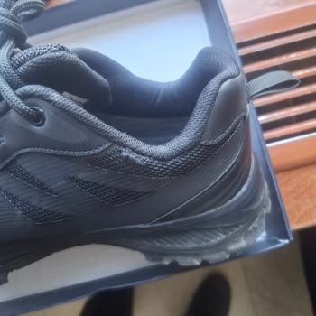 Dikiş Hatası Olan Ayakkabının Kusur Tanınmaması Ve İade İsteği