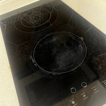 Zin D Home Dudullu Şubesinde Temizlik Ve Personel Tutumundan Şikayet