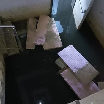 Dakika18 Blokta Lağım Su Birikintisi Sağlık Ve Elektrik Tehlikesi Yaratıyor
