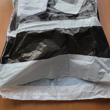 Trendyol Express'te Açılmış Kargo Paketi Ve Hasarlı Ayakkabı Şikayeti